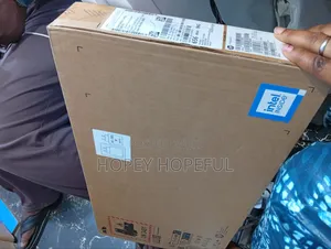 New Laptop HP 16GB Intel SSD 512GB