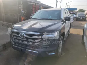 Uupgrade Your 2012 Landcruiser to 2023/24 Model.