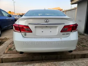 Lexus ES 350 2011 White