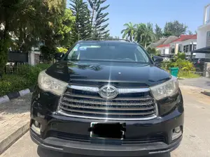 Toyota Highlander Limited 4dr SUV AWD (3.5L 6cyl 6A) 2015 Black