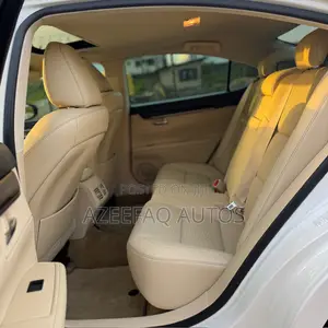 Lexus ES 350 FWD 2015 White