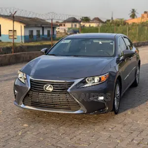 Lexus ES 350 FWD 2016 Gray