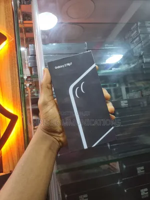 New Samsung Galaxy Z Flip7 512 GB Blue