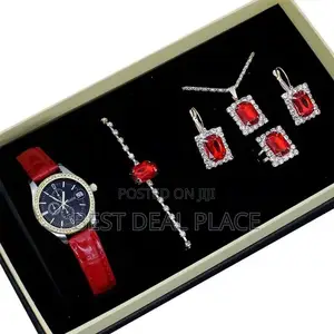 Ladies Bracelet Rhinestone Jewelry Set With Box