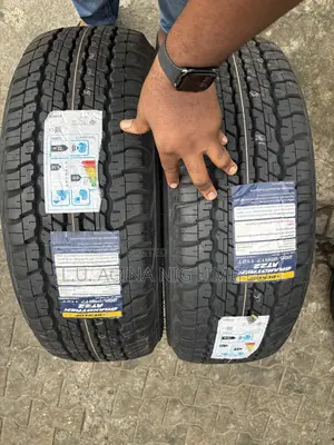 Brand New Dunlop Tires 265/65r17