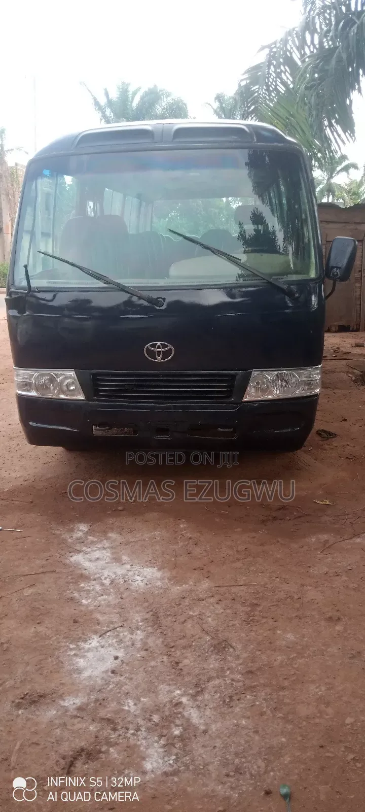 Toyota Coaster 2002 Blue