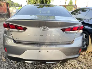 Hyundai Sonata SE 2017 Gray