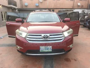 Toyota Highlander Limited 2012 Red