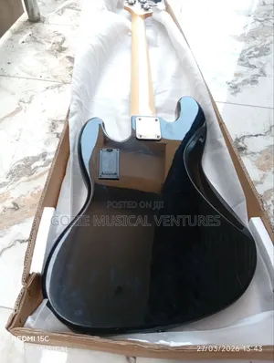 A Very High Quality Fender Jazz Bass Active Five Strings Blue Colour