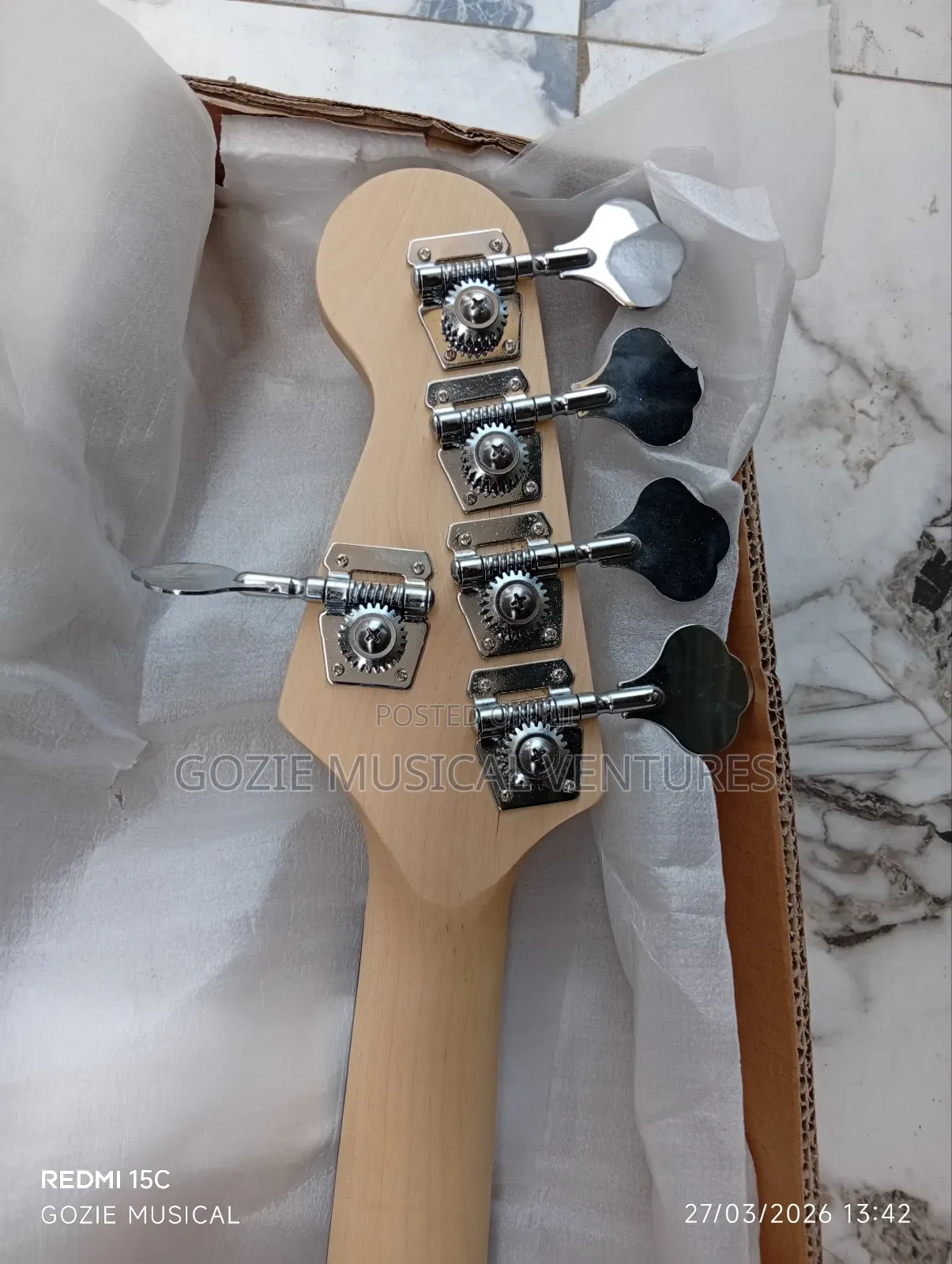 A Very High Quality Fender Jazz Bass Active Five Strings Blue Colour