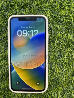 Apple iPhone X 64 GB White