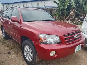 Toyota Highlander Base AWD 2004 Red
