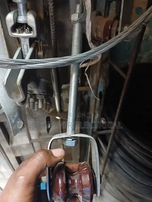 Complete D Iron