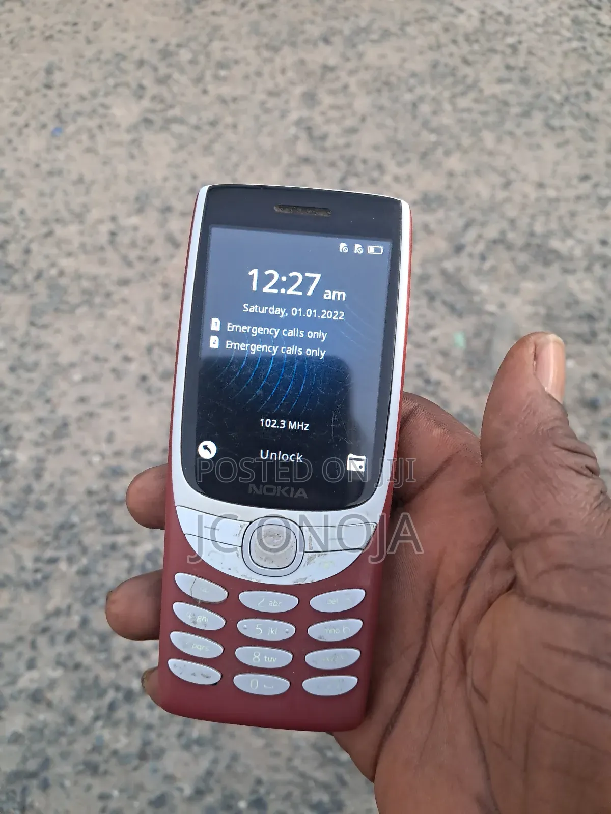 Nokia 8210 4G Red