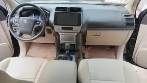 Toyota Land Cruiser Prado 2.7 2023 Black