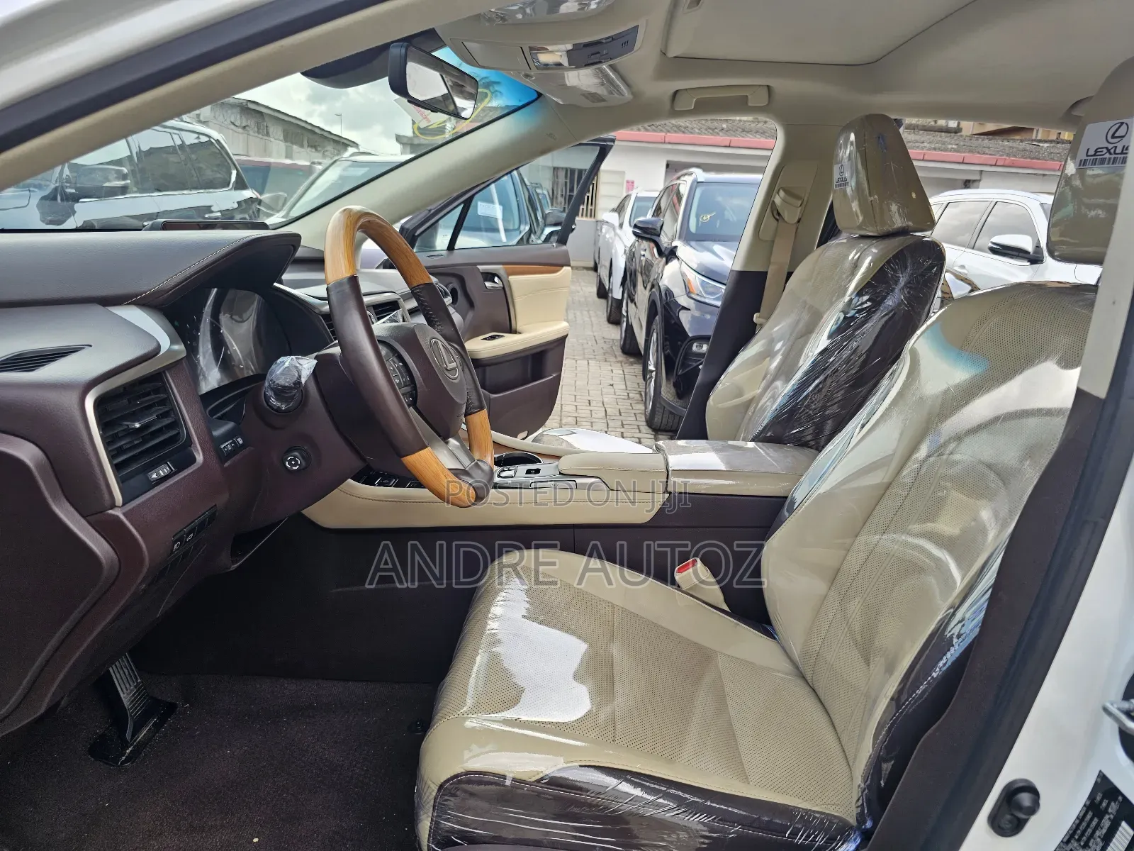 Lexus RX 350 AWD 2017 White
