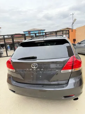 Toyota Venza 2010 Gray
