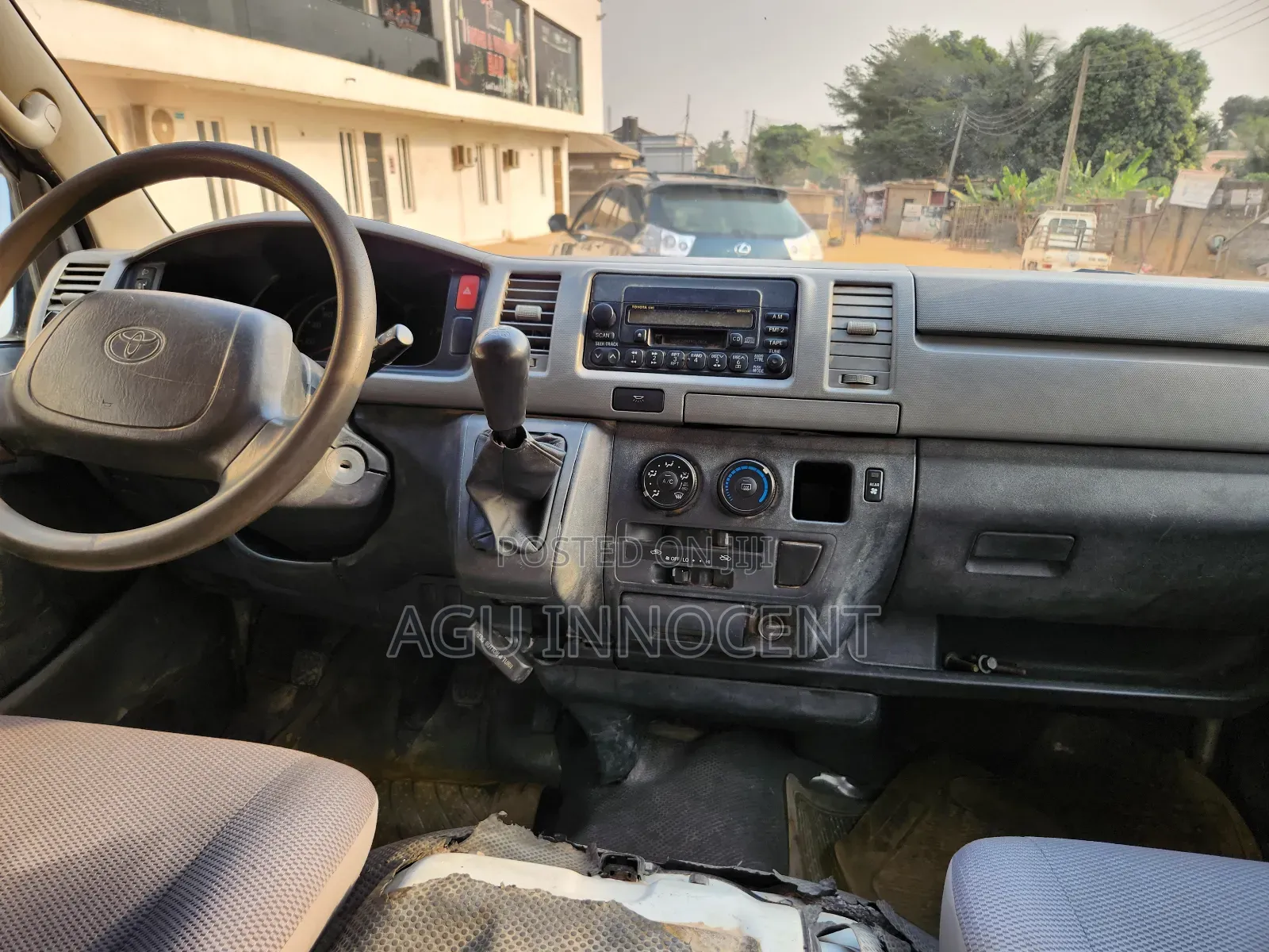 Toyota HiAce 2008 White