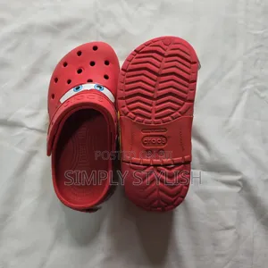 Red Crocs Size J1 Size32-33