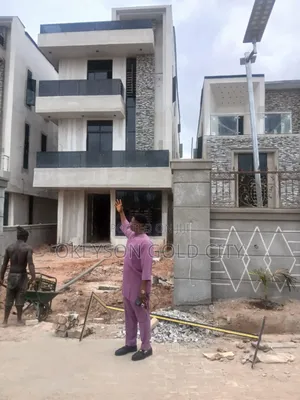 Furnished 4bdrm Duplex in Okeyson Gold City, Oshimili South for sale