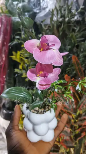 Ceramic Table Flower Vase