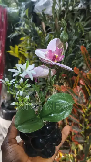 Ceramic Table Flower Vase