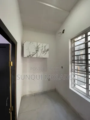 Studio Apartment in Chevron for rent