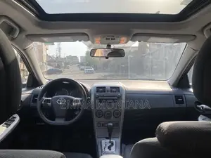 Toyota Corolla 2012 Blue