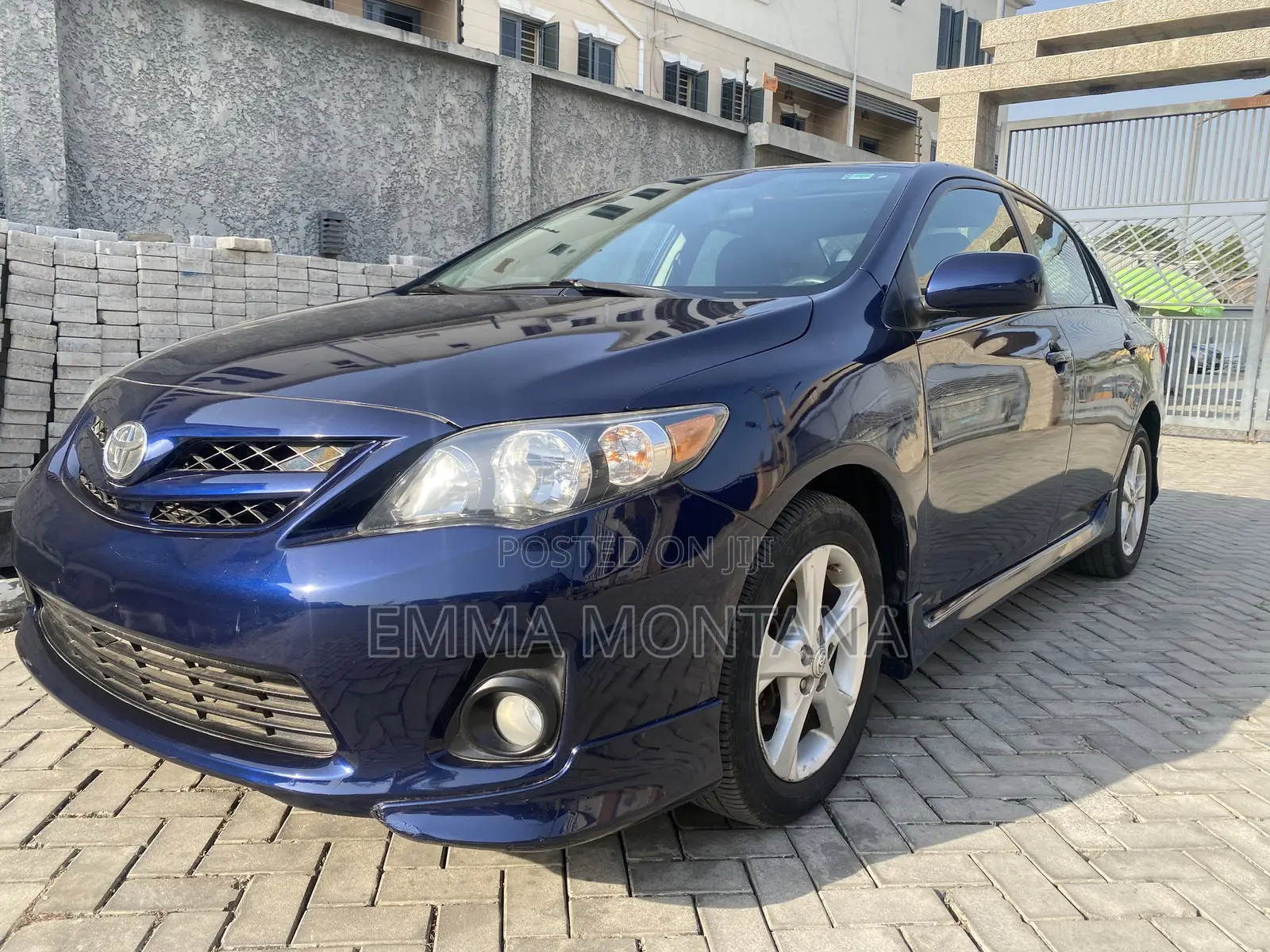 Toyota Corolla 2012 Blue