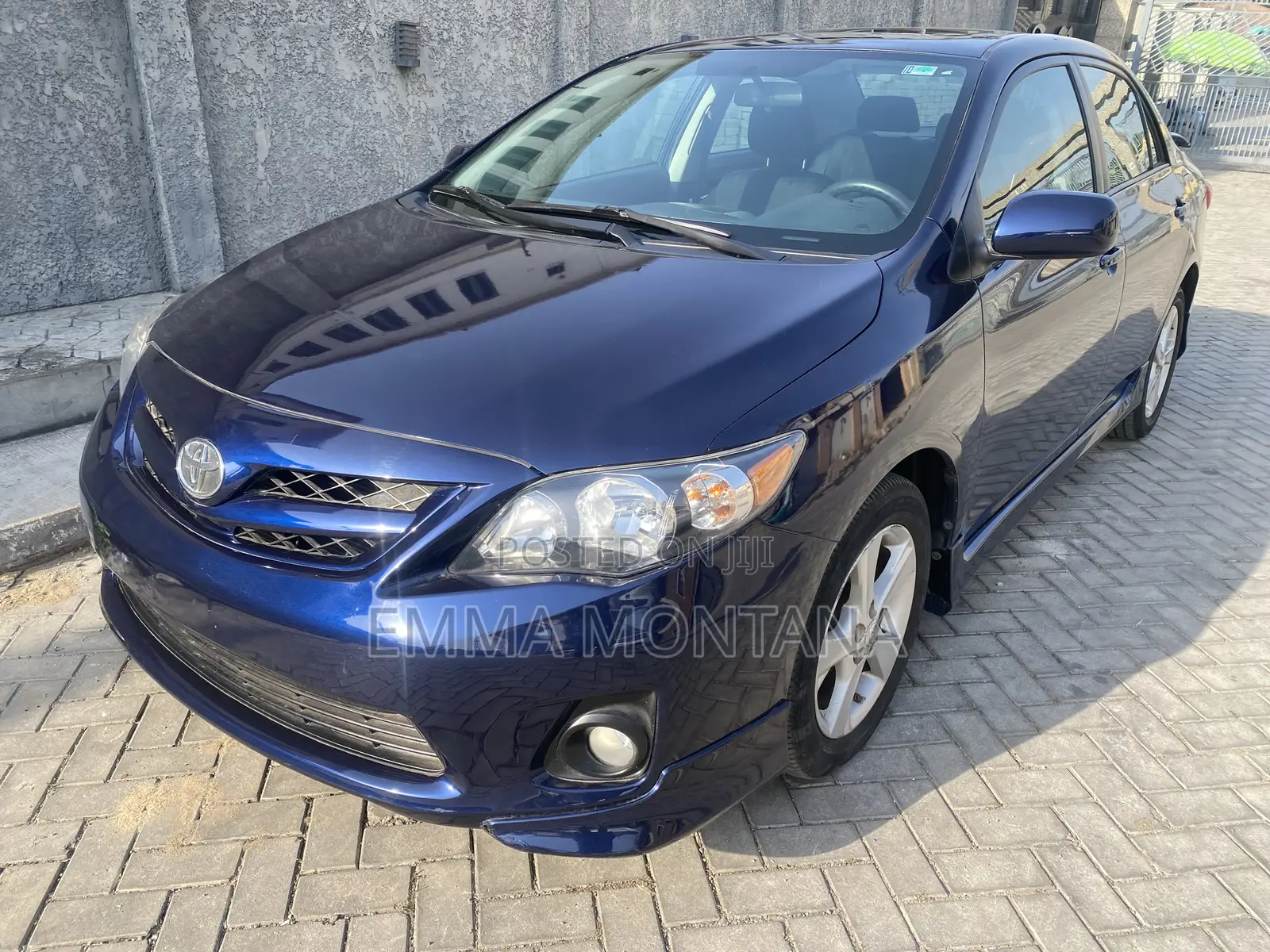 Toyota Corolla 2012 Blue