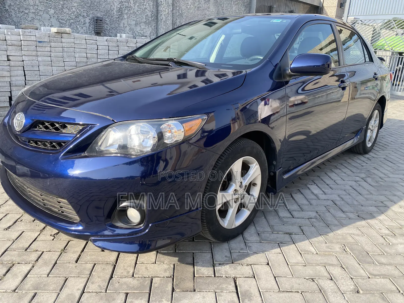 Toyota Corolla 2012 Blue