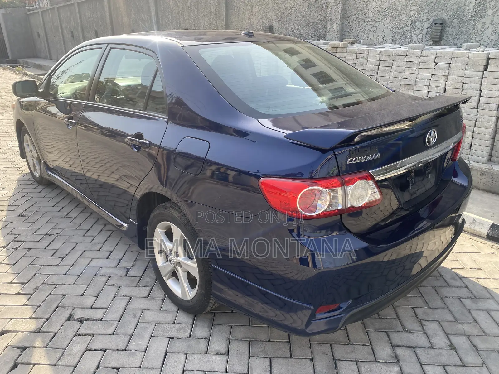 Toyota Corolla 2012 Blue