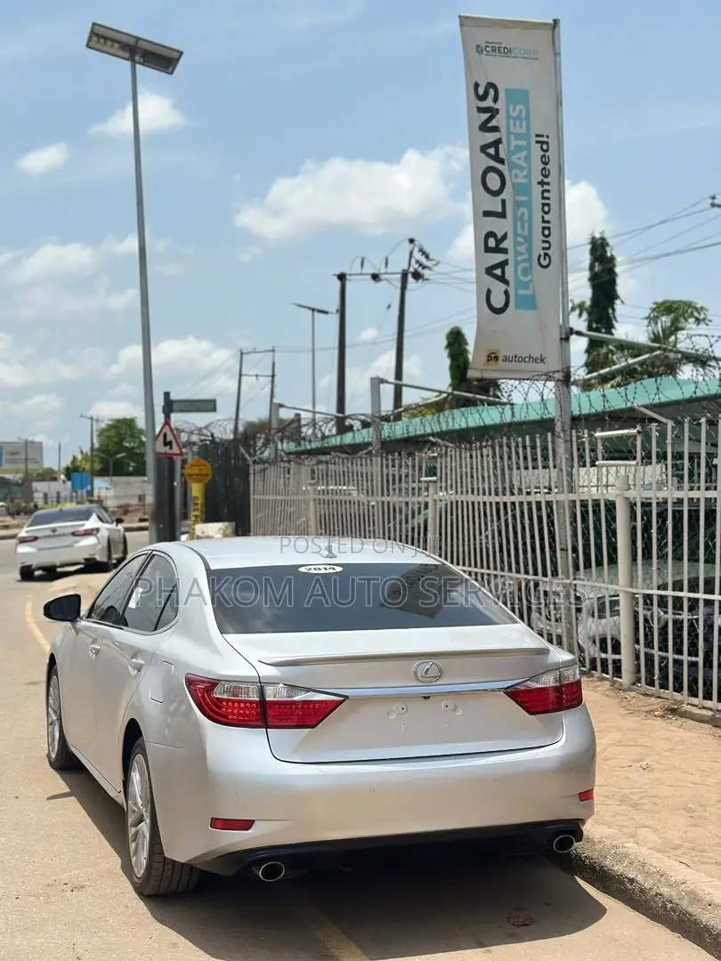 Lexus ES 350 FWD 2013 Silver