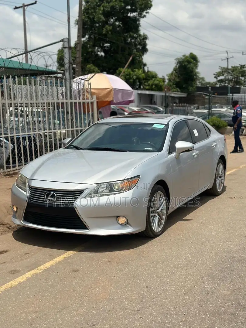 Lexus ES 350 FWD 2013 Silver