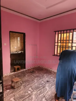 1bdrm Bedsitter in Ushafa Road Trip for rent