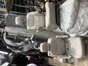 Complete Seat Toyota Sienna 2004-08 Available Cream Color