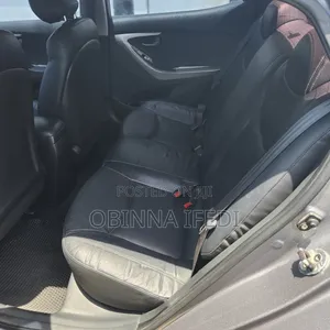 Hyundai Elantra 2013 Silver