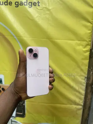 Apple iPhone 15 128 GB Pink