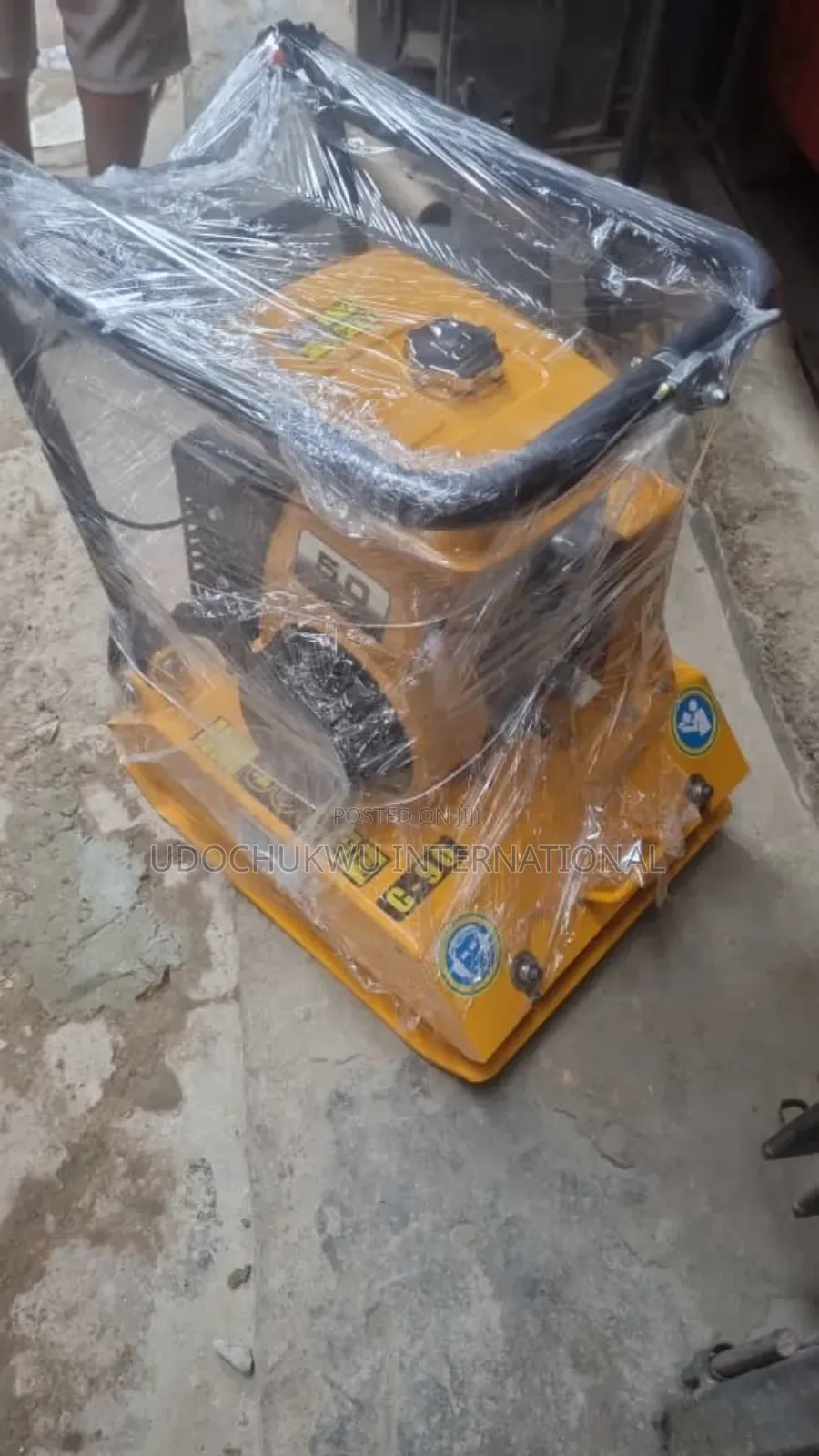 C -120 Compactor Machine