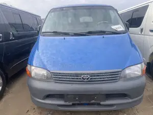 Toyota HiAce 2004 Blue
