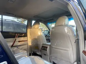Toyota Highlander Limited 3.5L 2WD 2013 Blue