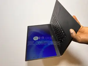 Laptop Dell Precision 15 5540 16GB Intel Core i9 SSD 512GB