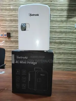 Astroai Four Liter Mini Fridge