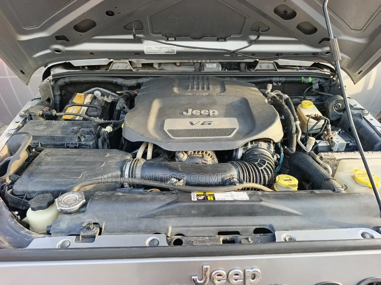 Jeep Wrangler 2015 Silver