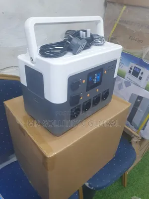 Original 1800w Solar Power Generator With 400w Panel