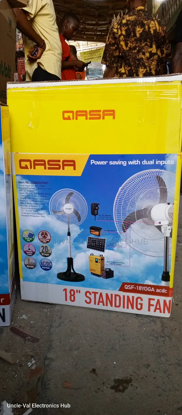 Qasa 18" Ac/Dc Standing Fan