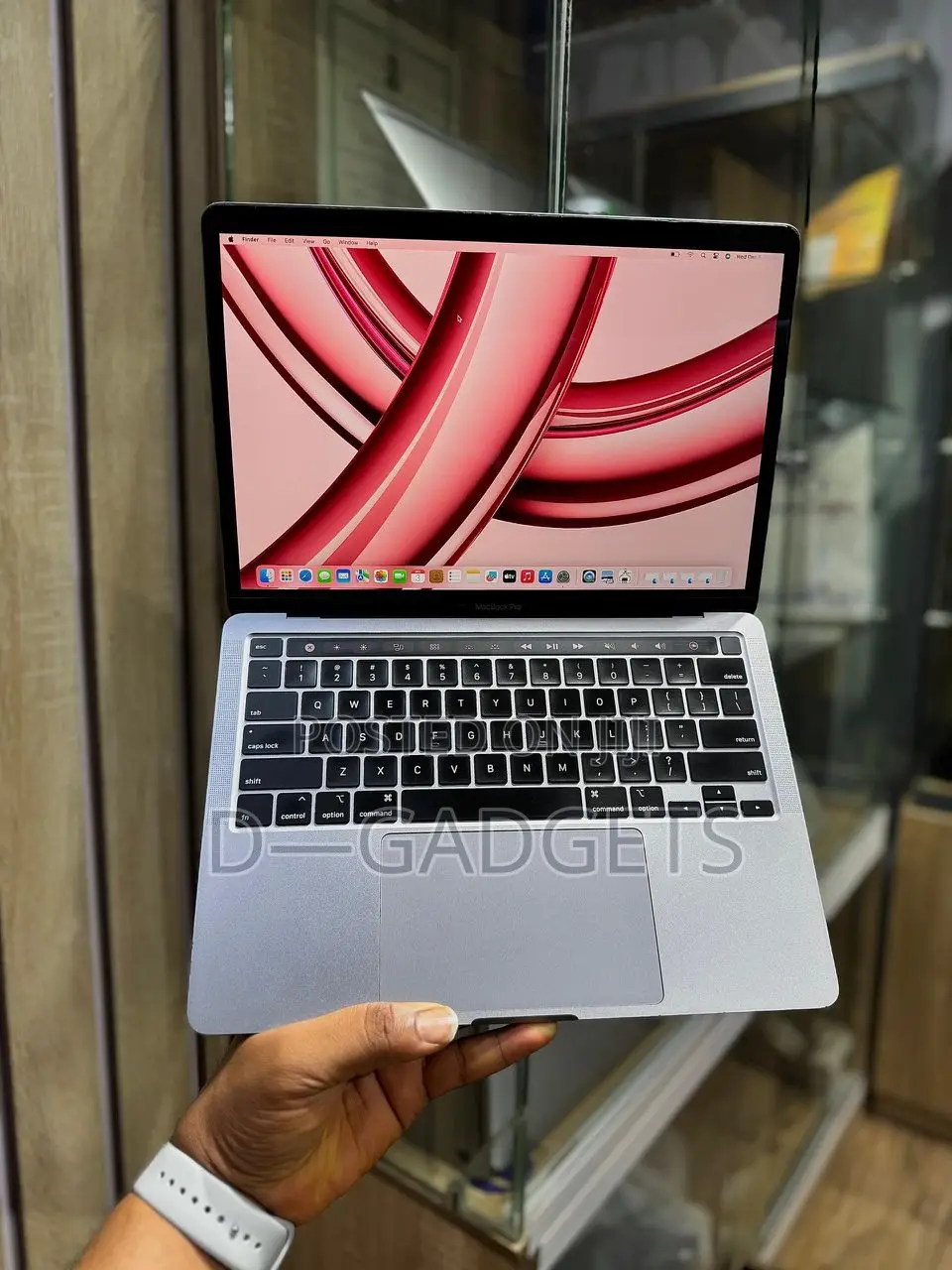 Laptop Apple MacBook Pro 2020 8GB Intel Core i5 SSD 256GB