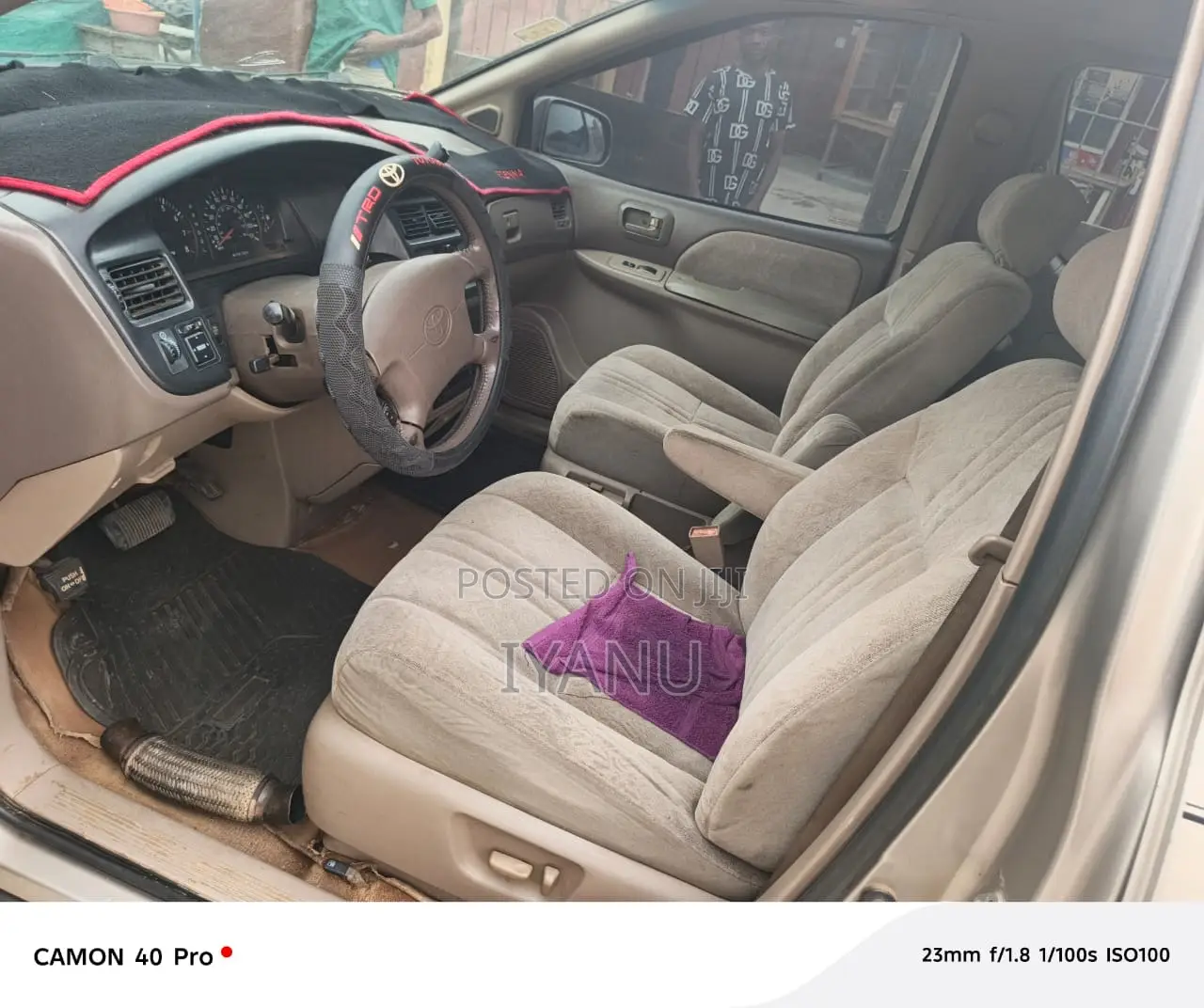 Toyota Sienna 2001 Silver