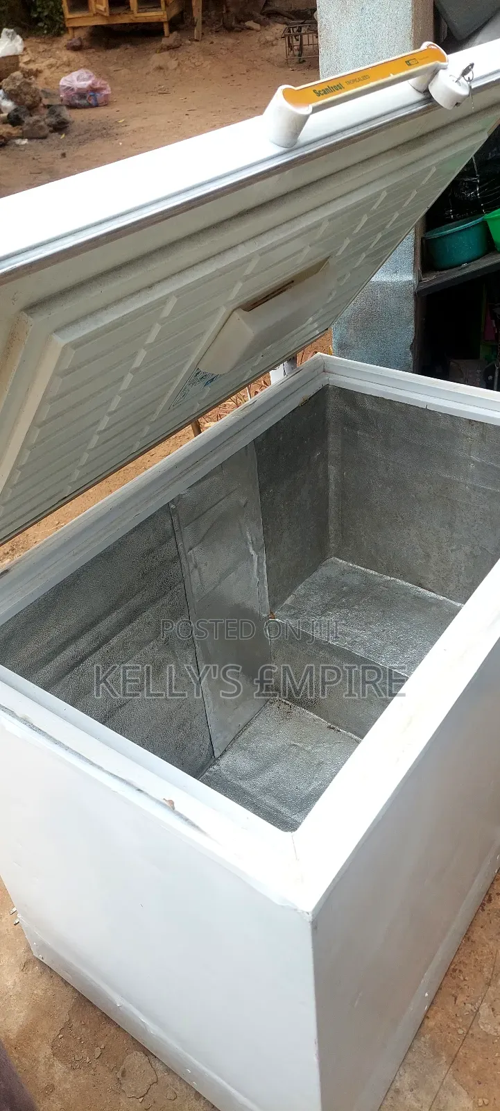 Massive Deep Freezer Working Perfectly With Guarantee