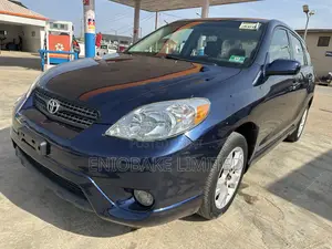 Toyota Matrix XRS Hatchback FWD (1.8L 4cyl 6M) 2006 Blue